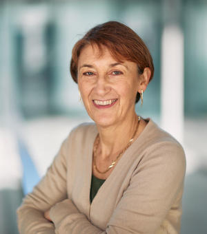 pro p fernanda pirie 